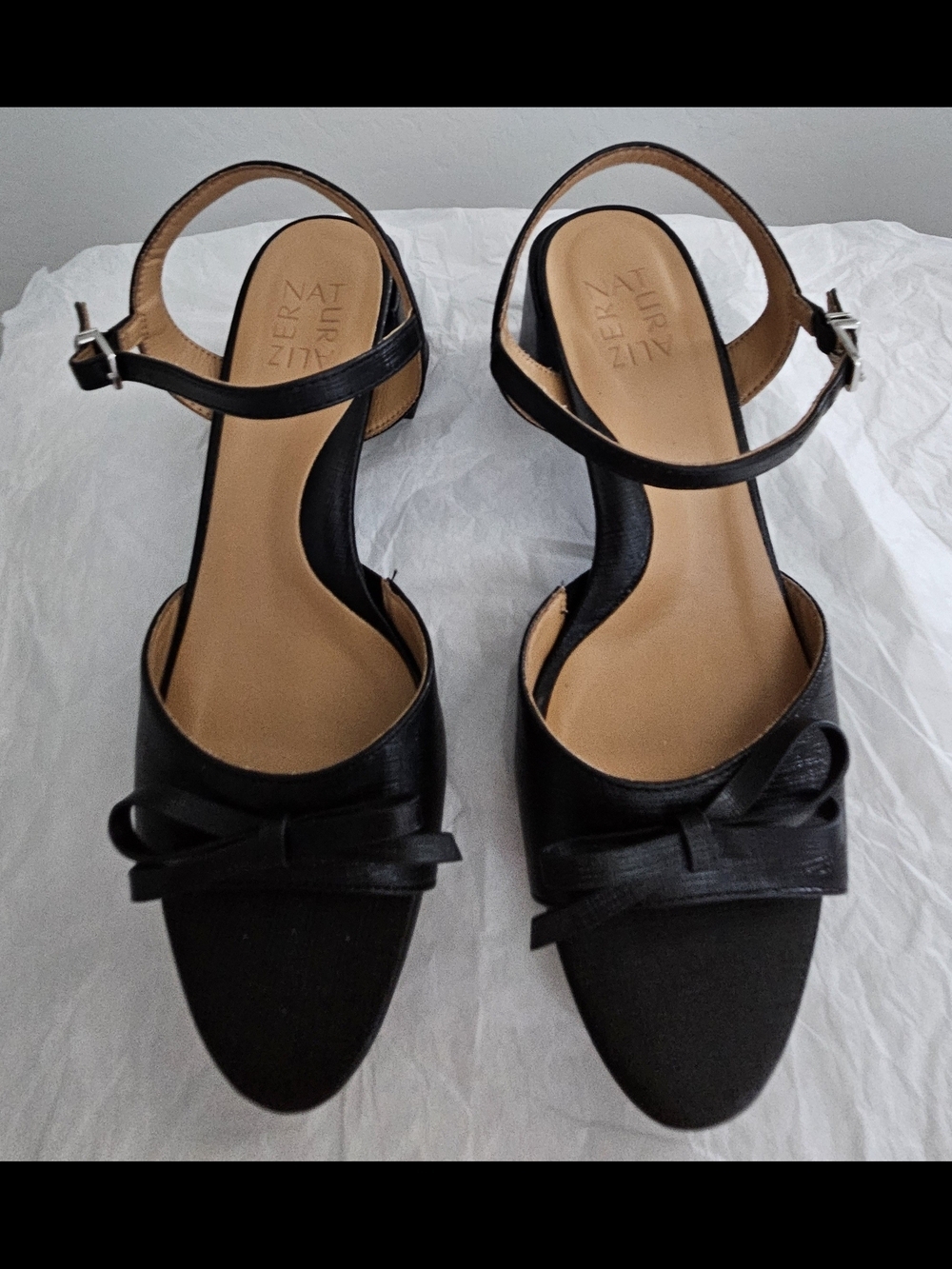 Naturalizer Black Ankle-Strap Bow Sandals Size 7.5
